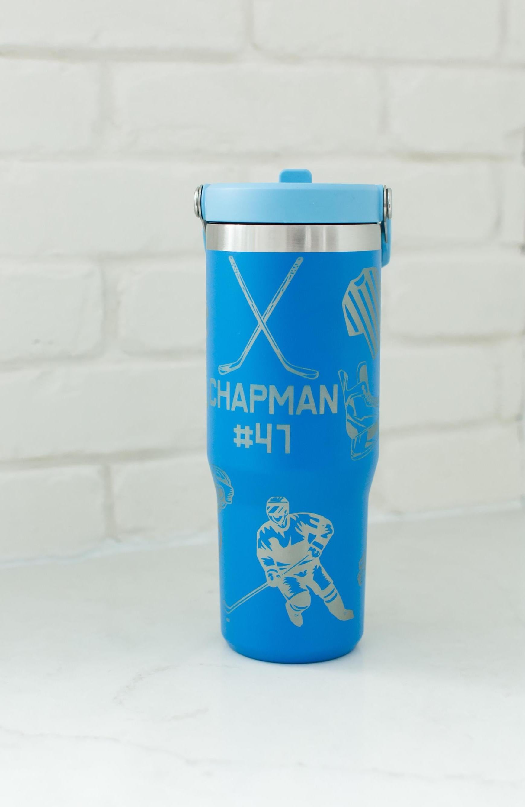 Personalized hockey tumbler custom name water bottle for hockey dad gift for coach engraved travel cup ice hockey team present sport mom