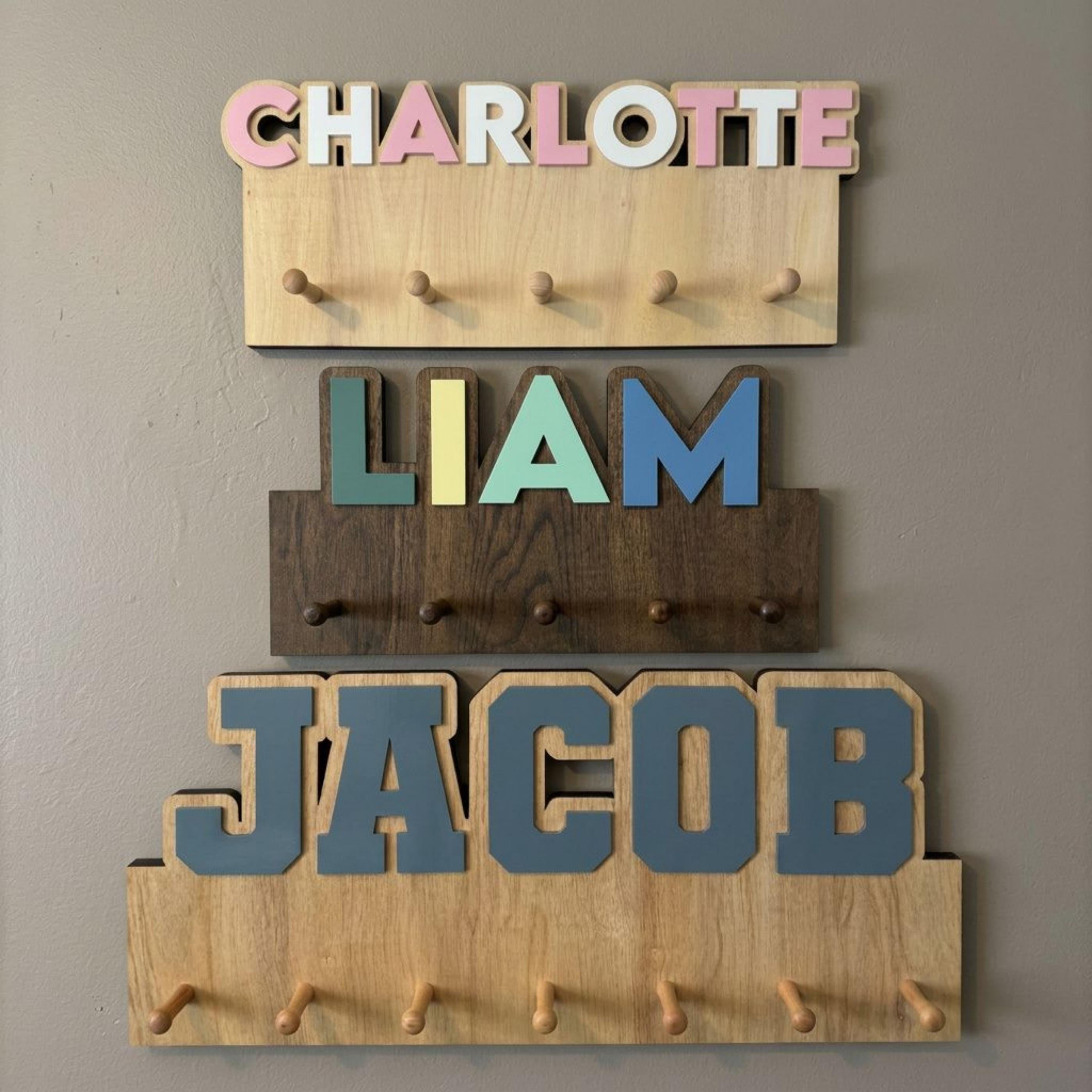Personalized Kids Wall Organizer, Backpack & Coat Hanger, Custom Name Nursery Storage, toddler Bedroom Organization, Kids Room Storage